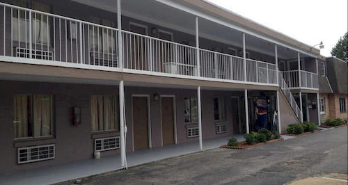 ניופורט ניוז Fort Eustis Inn מראה חיצוני תמונה